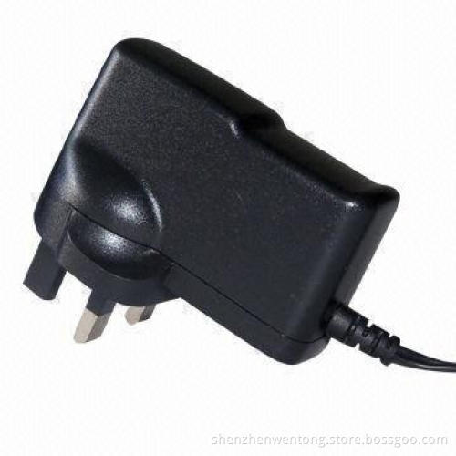 12W AC/DC Adapter with UK Plug and 100 to 240V AC Input Voltage